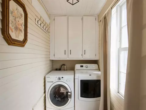 250 3rd St E, Riverside, IA 52327 photo 13