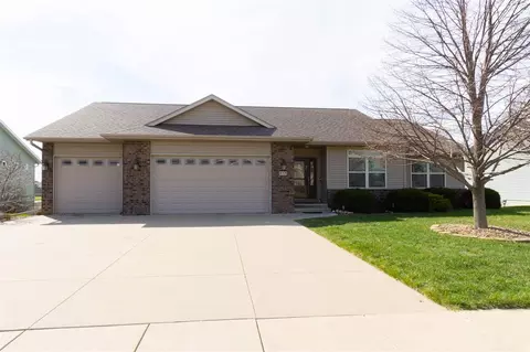 555 Doe Ave, Tiffin, IA 52340