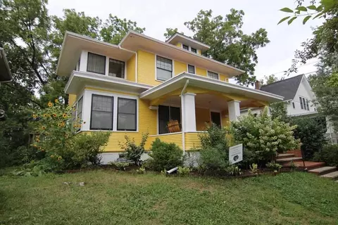 413 N Gilbert St, Iowa City, IA 52245