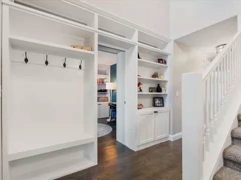 Entry Way - 1635 Ranmar Dr, Ely, IA 52227 photo 2 of 2