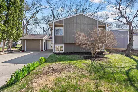 1408 Esther St, Iowa City, IA 52240