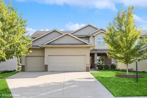 2167 Michelle Ln, Coralville, IA 52241