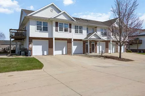 4604 1st Ave, Cedar Rapids, IA 52405