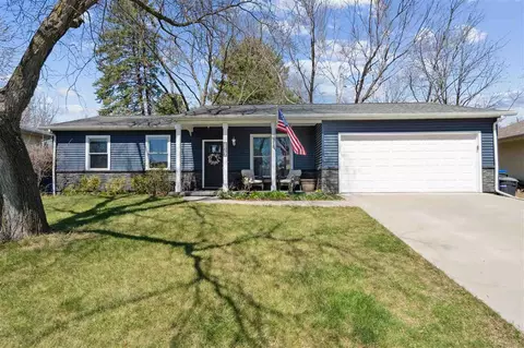 3236 Hastings Ave, Iowa City, IA 52245
