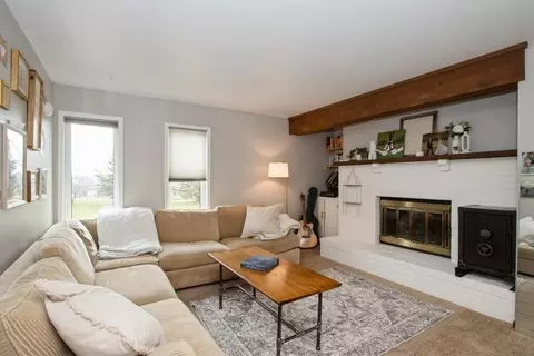 399 Willowind, Iowa City, IA 52246