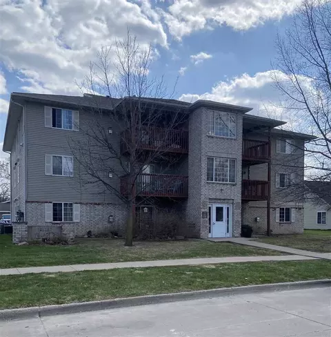 411 Kimberlite, Tiffin, IA 52340