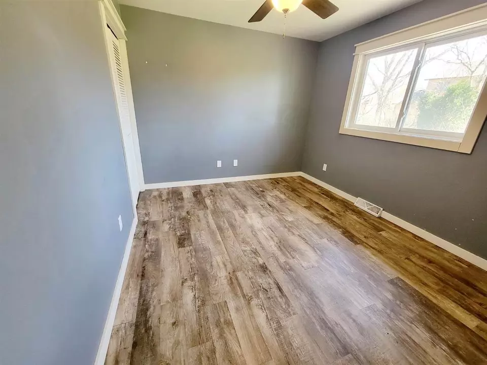  1451 Westview Dr, Coralville, IA 52241 photo 8