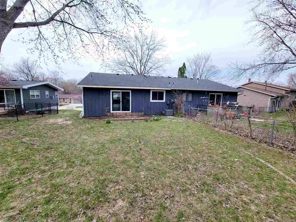  1451 Westview Dr, Coralville, IA 52241 photo 14