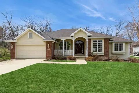 3409 Riverbend Dr NE, Cedar Rapids, IA 52411