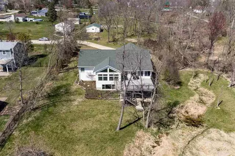 View/Area - 4117 NE Riverview Rd NE, Cedar Rapids, IA 52411 photo 3 of 13