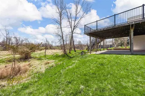 Exterior - 4117 NE Riverview Rd NE, Cedar Rapids, IA 52411 photo 11 of 11
