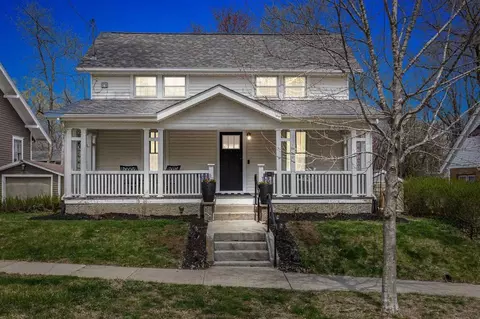 1110 E Washington St, Iowa City, IA 52245