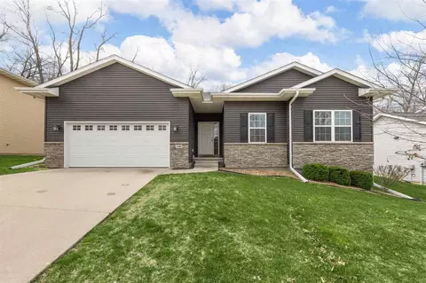 1140 Manitou Trl, Iowa City, IA 52245