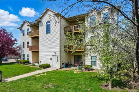 2855 Coral Ct, Coralville, IA 52241