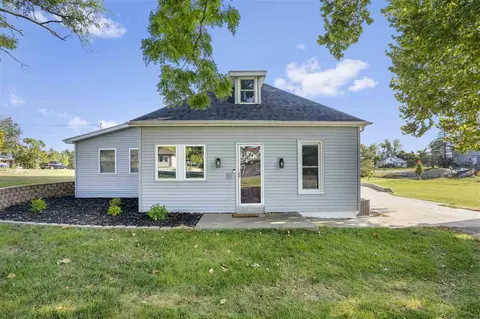 206 Main St E, Shellsburg, IA 52332 photo 1
