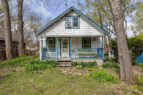 1515 Ridge St, Iowa City, IA 52240