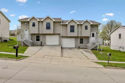 2426 Walden Rd, Iowa City, IA 52246