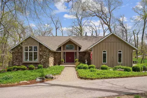 525 Indian Rd SE, Cedar Rapids, IA 52403