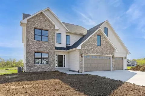 1109 High Ridge Trl, Solon, IA 52333