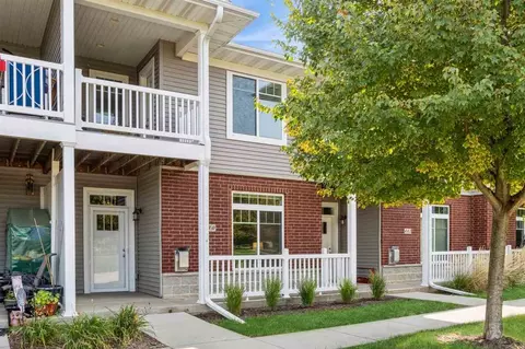 480 Charlotte Ln, Iowa City, IA 52245