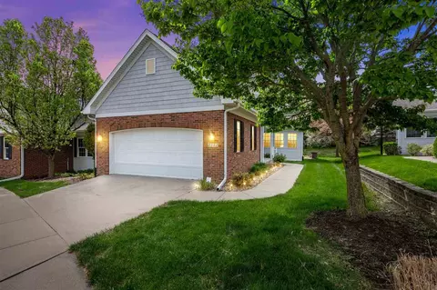 2112 Abbie Ct, Coralville, IA 52241
