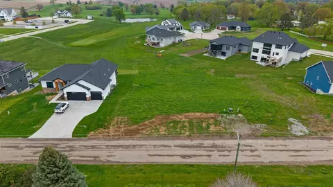 853 Cedar Johnson Rd, Westbranch, IA 52358