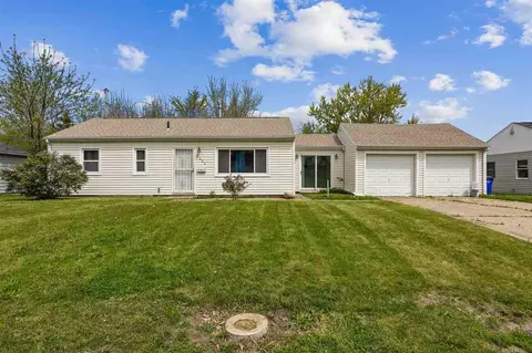 2424 8th Ave SW, Cedar Rapids, IA 52404