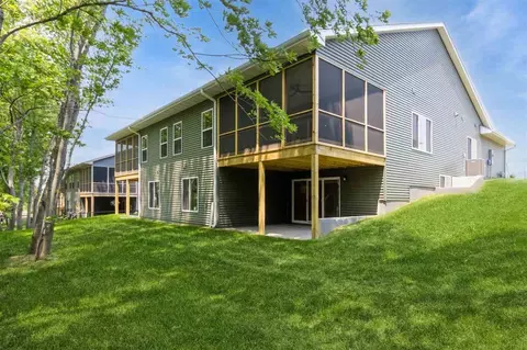 1070 Switchgrass Ln, Ely, IA 52227 photo 37
