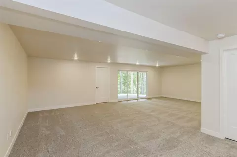 1080 Switchgrass Ln, Ely, IA 52227 photo 23