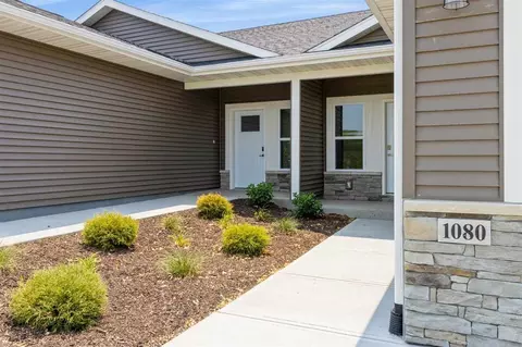 1080 Switchgrass Ln, Ely, IA 52227 photo 3