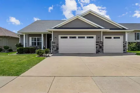 1837 Dickenson Ln, Iowa City, IA 52240