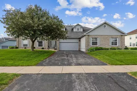 3445 Willowridge Rd, Marion, IA 52302