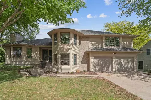 942 Evergreen Ct, Iowa City, IA 52245
