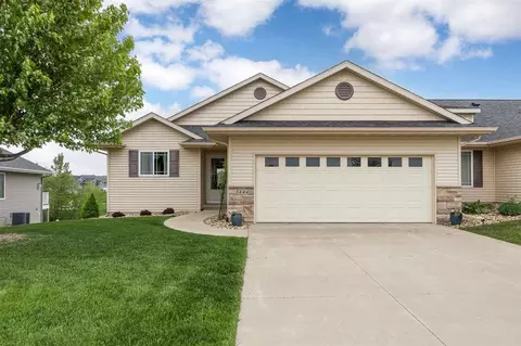 3444 Granger Ave, Marion, IA 52302