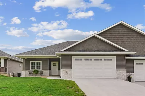 211 Timberline Ter # B, Kalona, IA 52247