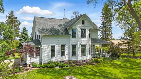 17291 Keokuk Washington Rd, Keota, IA 52248