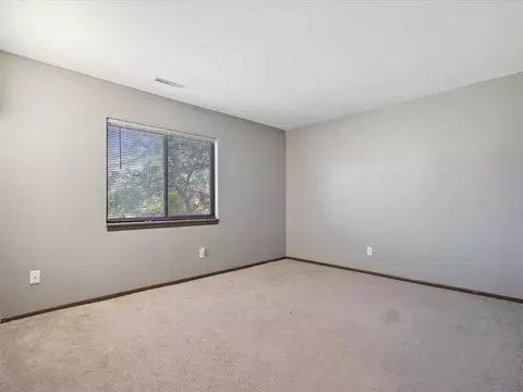 1005 Bridgit Ct SE, Cedar Rapids, IA 52403 photo 11