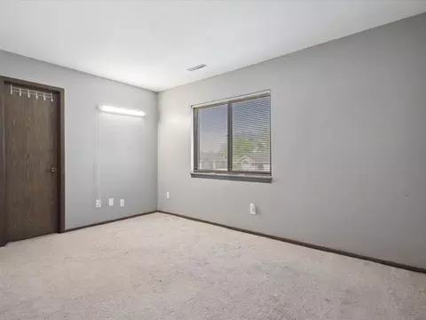 1005 Bridgit Ct SE, Cedar Rapids, IA 52403 photo 12