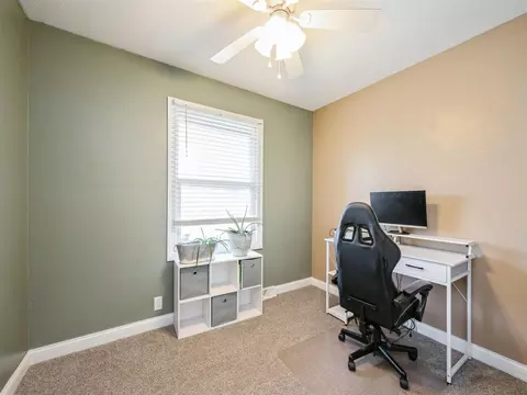 4721 NE Pine View Dr, Cedar Rapids, IA 52402 photo 19