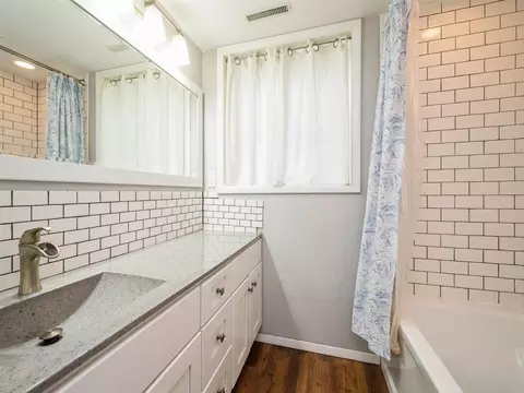 4721 NE Pine View Dr, Cedar Rapids, IA 52402 photo 24