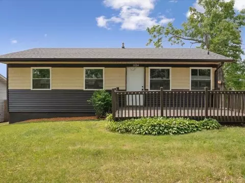 1024 18th St NW, Cedar Rapids, IA 52405