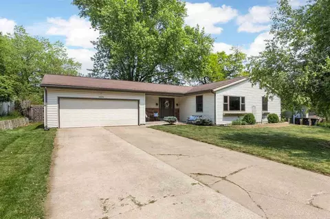 1009 19th Ave, Coralville, IA 52241