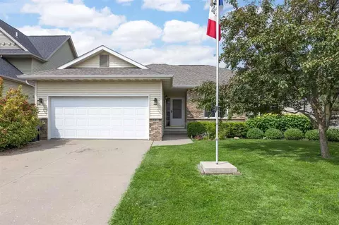 883 Mccollister Ct, Iowa City, IA 52240