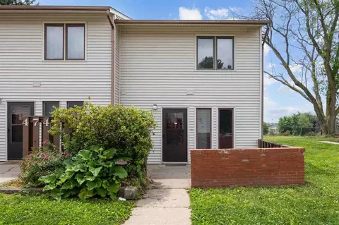 478 Hawaii Ct, Iowa City, IA 52246