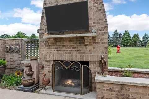 5857 Wells Ln, Cedar Rapids, IA 52411 photo 40