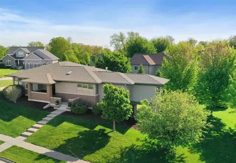 1540 Cypress Cir, North Liberty, IA 52317