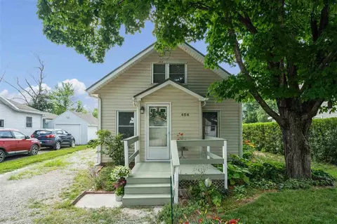 404 Johnson Dr, Toddville, IA 52341