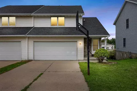 2145 14th St, Coralville, IA 52241