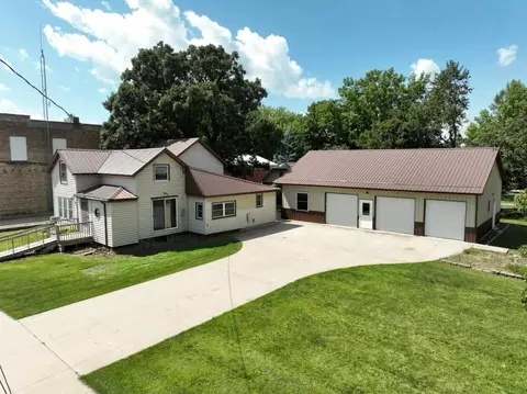 104 E Churchill St, Keswick, IA 50136