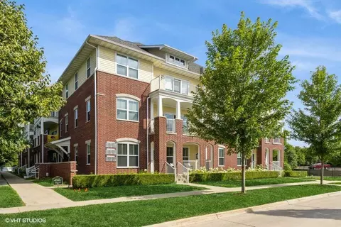 1140 Swisher St, Iowa City, IA 52245